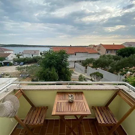 Begic 1 I 2 Apartment *